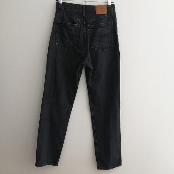 Levi's 70s High Slim Straight Jeans Premium Denim Trainwreck Black 26 - Picture 3 of 15